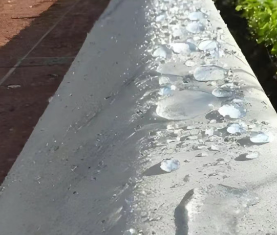 班戈硅烷浸渍涂料在混凝土保护中的应用