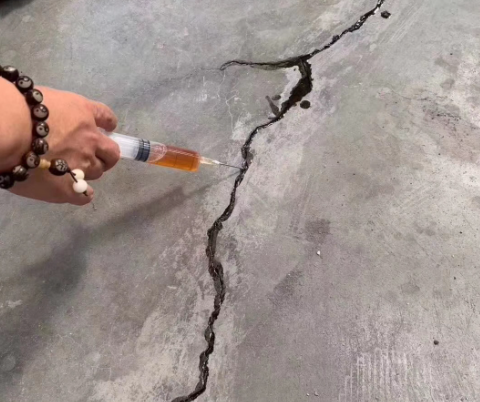 班戈混凝土裂缝修补技术详解​